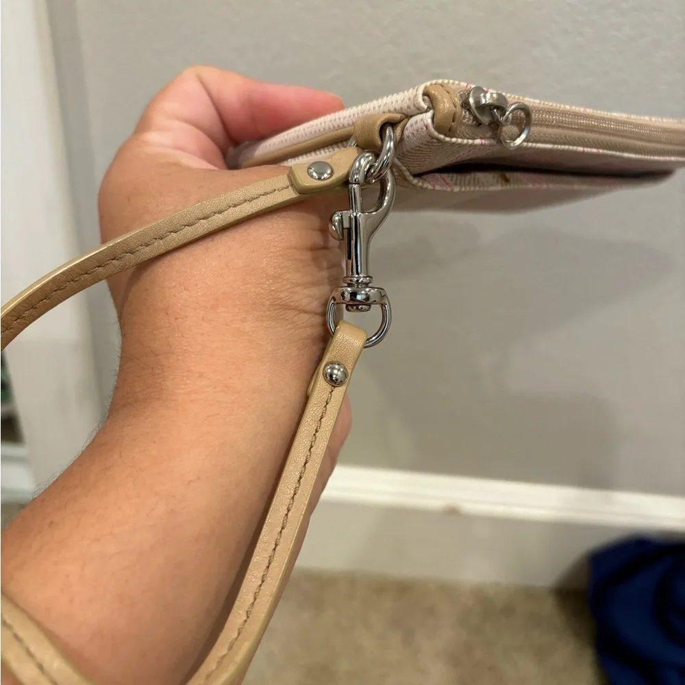 Coach Legacy Weekend Ticking Stripe Zippy Wallet Wristlet